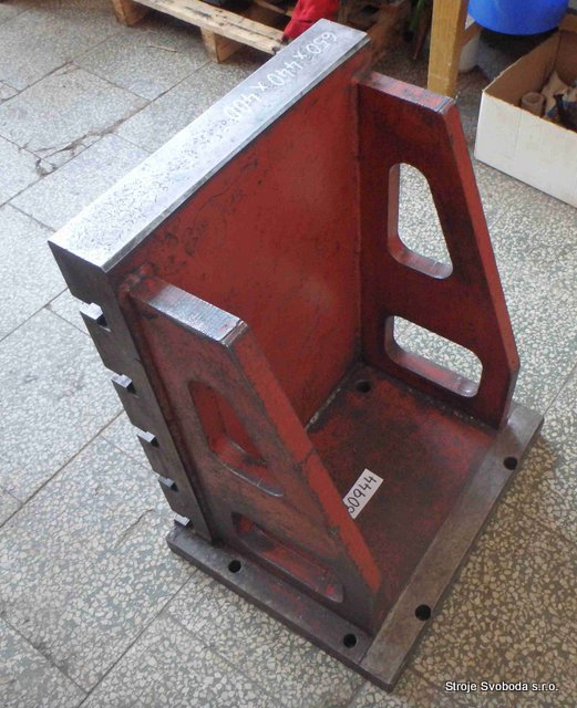Úhelník 650x440x400 (30944 (4).jpg)